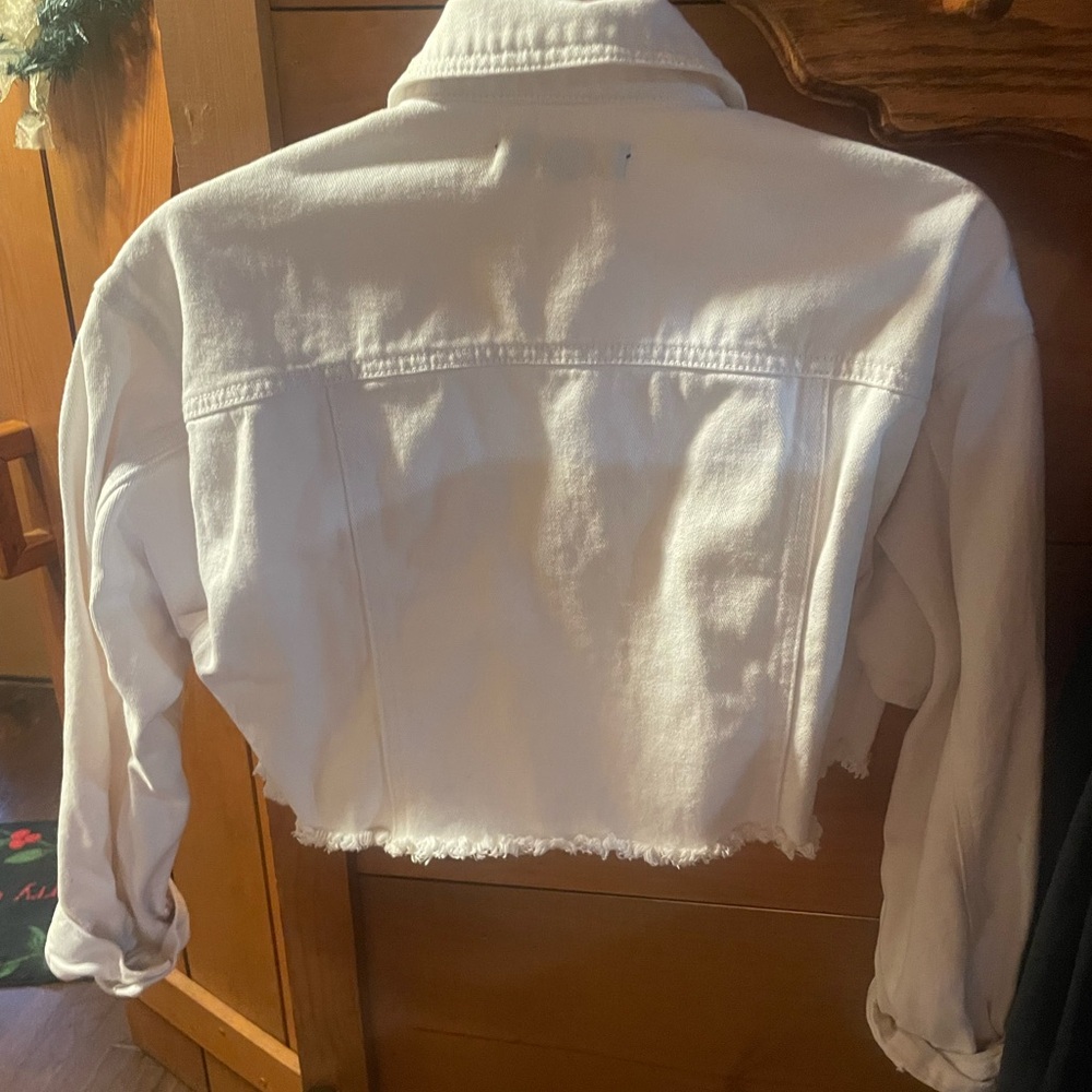Crop white denim jacket M